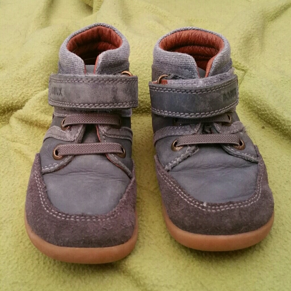 Bobux boys 6 6.5 boot/shoes